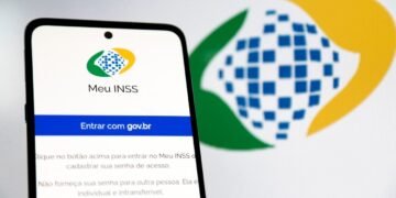 Hoje é o dia! Meu INSS envia mensagem hoje (13) para os beneficiários que tiveram descontos associativos