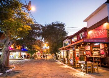 Esse refúgio de praias cariocas é um dos destinos mais desejados do Brasil!