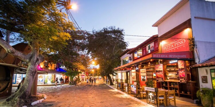 Esse refúgio de praias cariocas é um dos destinos mais desejados do Brasil!