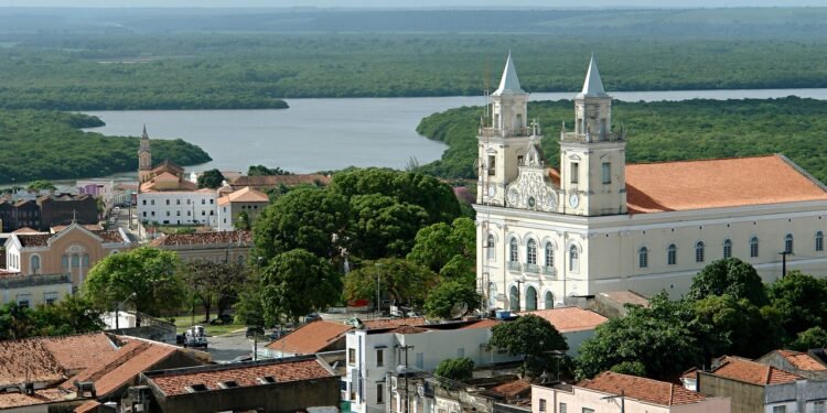A cidade onde o sol nasce primeiro está conquistando o Brasil