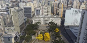 Essas cidades unem cultura, lazer e custo de vida acessível para quem quer viver melhor agora