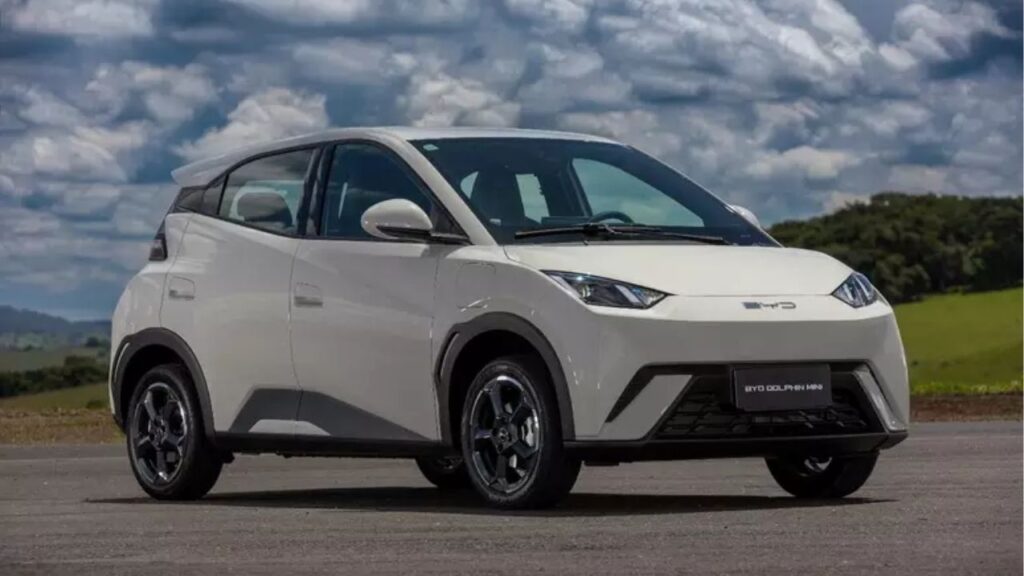 Conheça os carros 100% elétricos mais baratos do Brasil