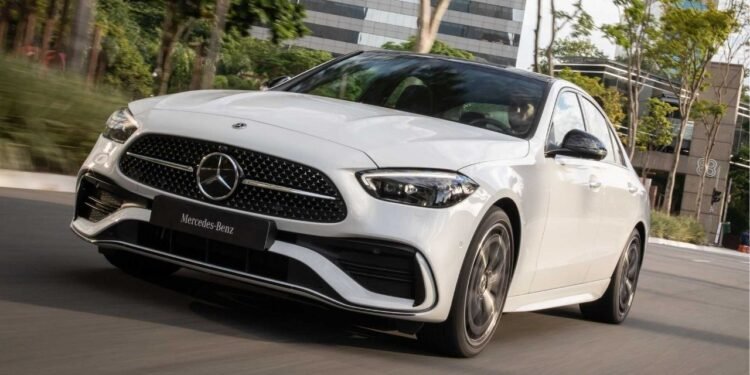 Conheça a nova linha Classe C da Mercedes que redefinem o conceito de luxo