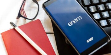 Enem 2025 é porta para vagas, mas golpes ameaçam candidatos