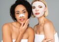 Máscaras faciais caseiras que deixam sua rotina de skincare mais leve