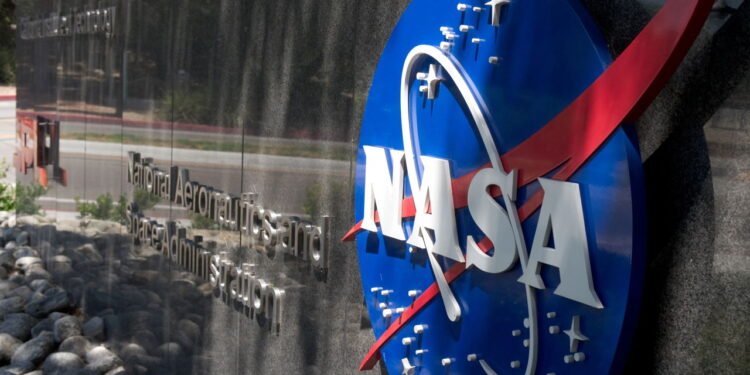 NASA revela qual é a única obra humana vista do espaço e não são as Pirâmides do Egito