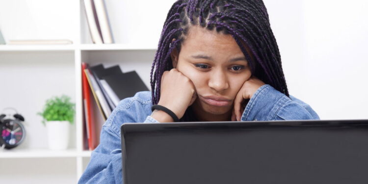Você pode ter TDAH! Saiba como identificar os sintomas na vida adulta