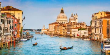 Saiba como uma cidade sem carros cria um estilo de vida único e cheio de charme