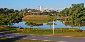 O que essa cidade mineira tem que está encantando turistas em 2025