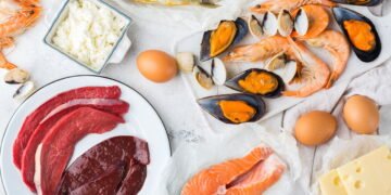 Conheça a importância invisível da vitamina B12 no seu organismo