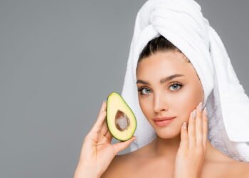 A parte esquecida do abacate tem um poder oculto para você e sua casa