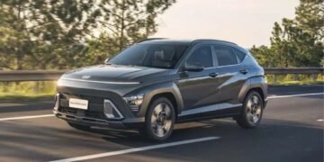 O Kona Hybrid une eficiência, tecnologia e design futurista para desafiar os líderes do segmento com detalhes que impressionam de verdade.