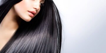 Aprenda como manter cabelos pretos sempre brilhosos e saudáveis