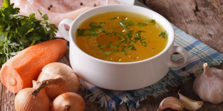 Essa receita de caldo de pinto virou o xodó das famílias brasileiras