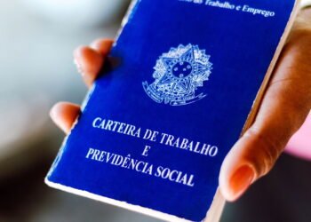 Novo salário mínimo sobe 7,5% agradando trabalhadores com carteira assinada