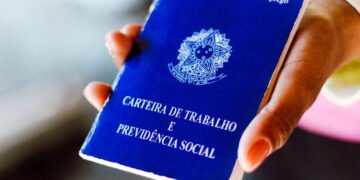Novo salário mínimo sobe 7,5% agradando trabalhadores com carteira assinada