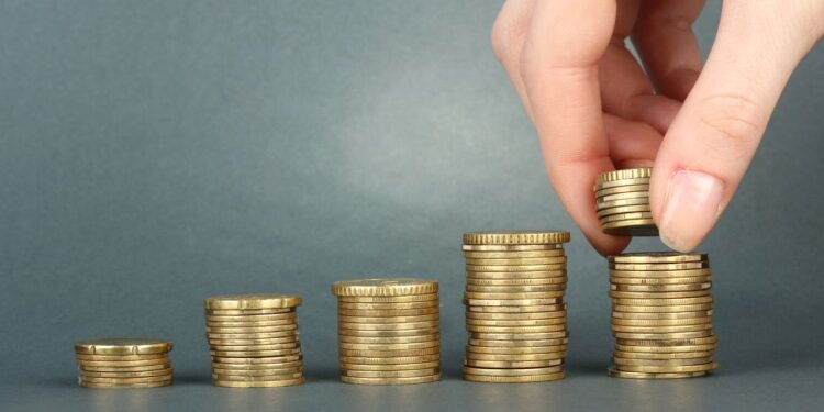 O hábito antigo que economiza energia e prolonga a vida das roupas