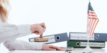 Milhares podem perder status legal nos EUA até julho de 2025