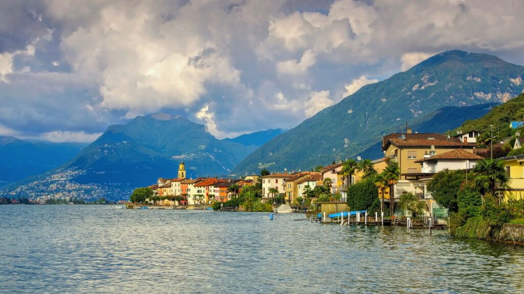 A cidade mais charmosa e completa da Suíça fica às margens de um lago