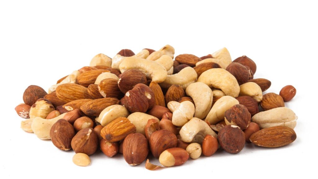 Os benefícios surpreendentes das nozes para o corpo e a mente