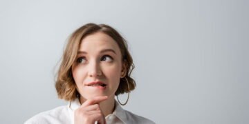 Falar sozinho pode ser o melhor hábito para sua mente segundo especialistas