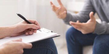 A forma mais eficaz de mudar sua personalidade segundo a ciência