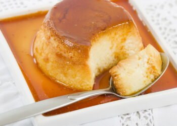 O segredo da receita de pudim de pão que virou febre na internet