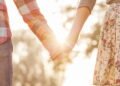 Aprenda como identificar se a pessoa está com você por "amor ou conveniência"
