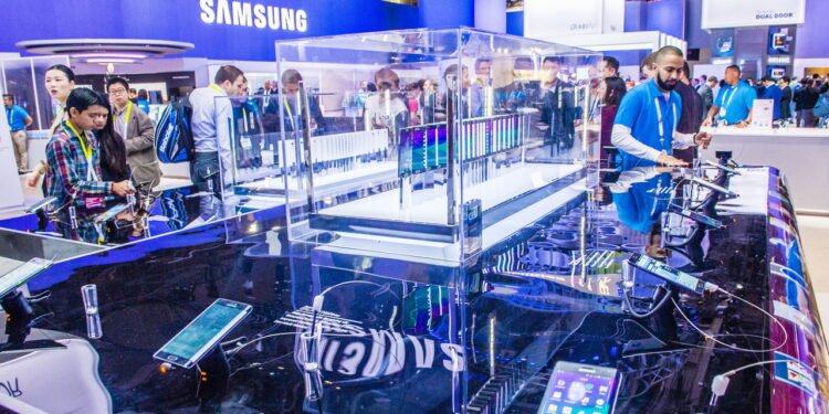 Samsung destrona outras marcas e lança o telefone mais barato do mercado