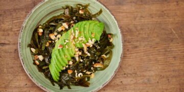 Algas marinhas faz bem? Veja como consumir com segurança e evitar exageros