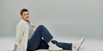 A peça que combina com tudo e nunca sai de moda