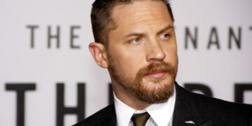 Nova série criminal com Tom Hardy chega esta semana à Paramount+