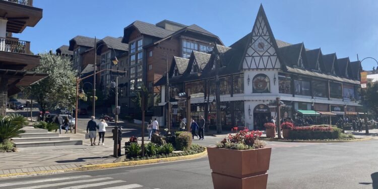 Essa cidade é o melhor destino turístico do Brasil em 2025