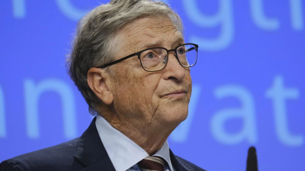 A fortuna de Bill Gates e como ele usa seu império para mudar o mundo