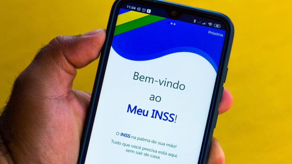 Nova ferramenta do INSS agiliza a revisão de benefícios em 2025