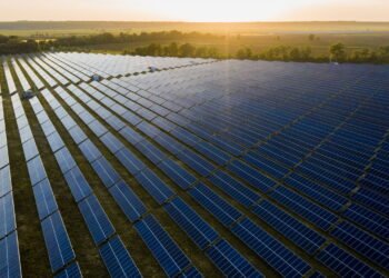 Maior parque solar de Minas Gerais já está em operação