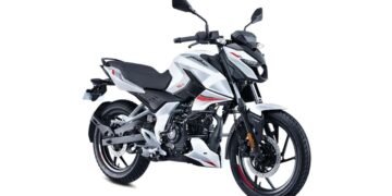 Bajaj inicia pré-venda de sua moto mais barata no Brasil focada no público profissional