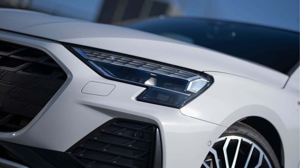 Novo Audi A3 Sportback chega ao Brasil com muito luxo e esportividade a partir de R$ 324.990