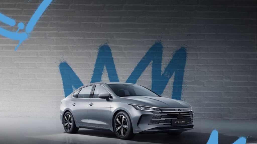 BYD King 2025 estreia com o melhor custo-benefício entre híbridos com autonomia impressionante de 1.200 km!