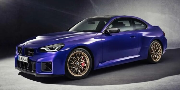 Nova BMW M2 CS 2026 chega ao mercado mais leve e muito mais agressiva