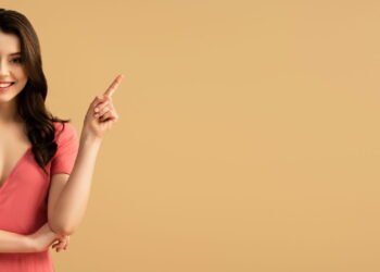 Abono salarial pode mudar o mês de quem ganha até R$ 2.640