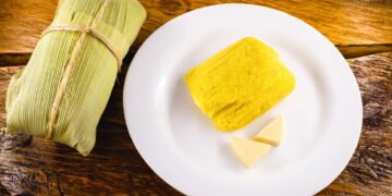 Uma mordida nesse bolo e você volta no tempo com sabor de roça