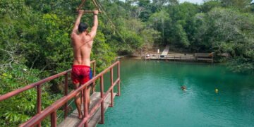 Essa cidade une natureza preservada, conforto e aventura em um só lugar