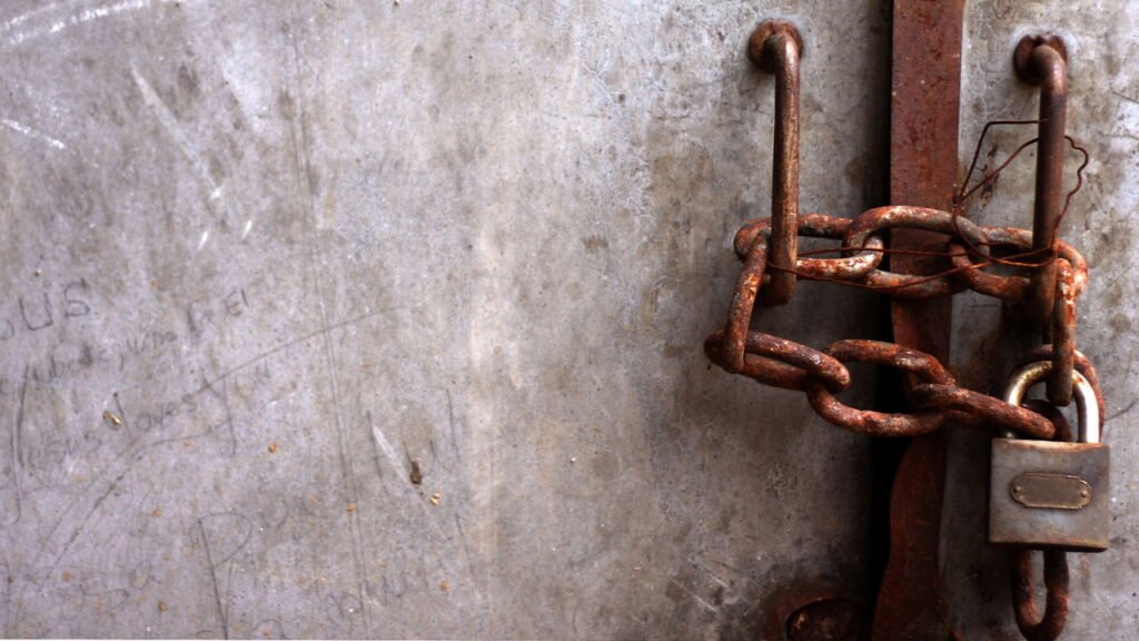 Guardado a sete chaves