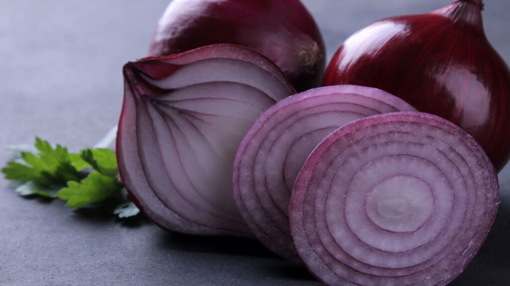 Plantar cebola roxa pode mudar seu jeito de cozinhar e viver