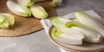 Um vegetal de fácil cultivo que faz bem ao fígado e à imunidade