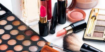  Marca gigante de cosméticos fecha loja inesperadamente e acende alerta no mercado