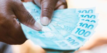 Poupança vai render menos? Entenda as novas regras dos bancos