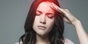 5 erros diários que causam dores de cabeça sem você perceber