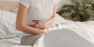 Qual fruta limpa o intestino e melhora a digestão?